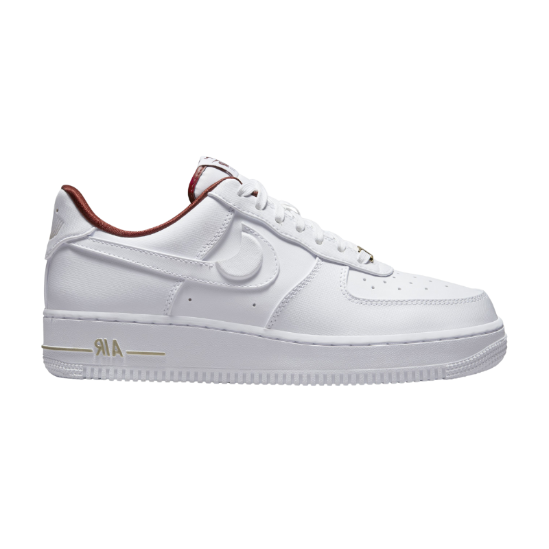 DV7584-100-1.png AIR FORCE 1 07 SE - Image 1